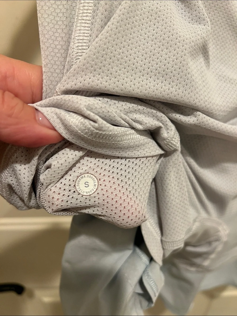 Lululemon men’s 6” inch inseam mint light blue size small lined